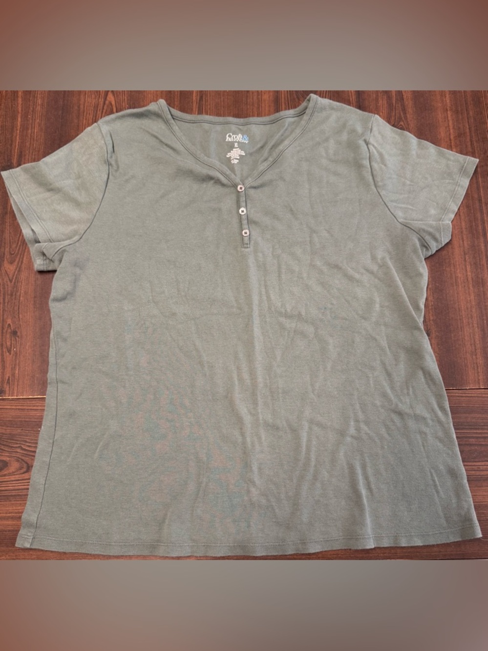 croft & barrow Olive Short Sleeve Henley  Women’s Top